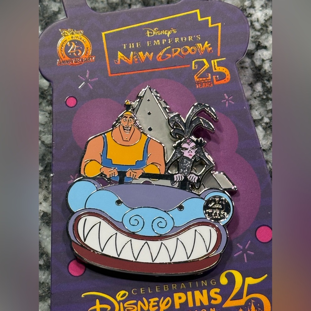 Disney The Emperor’s Groove Pin collection WDW 2025 - Picture 5 of 14